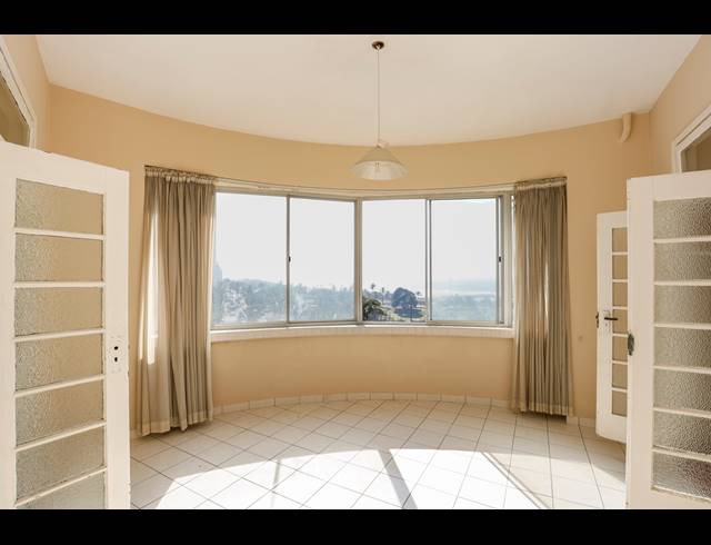 2.5 BEDROOM APARTMENT RENTED IN NORTH BEACH